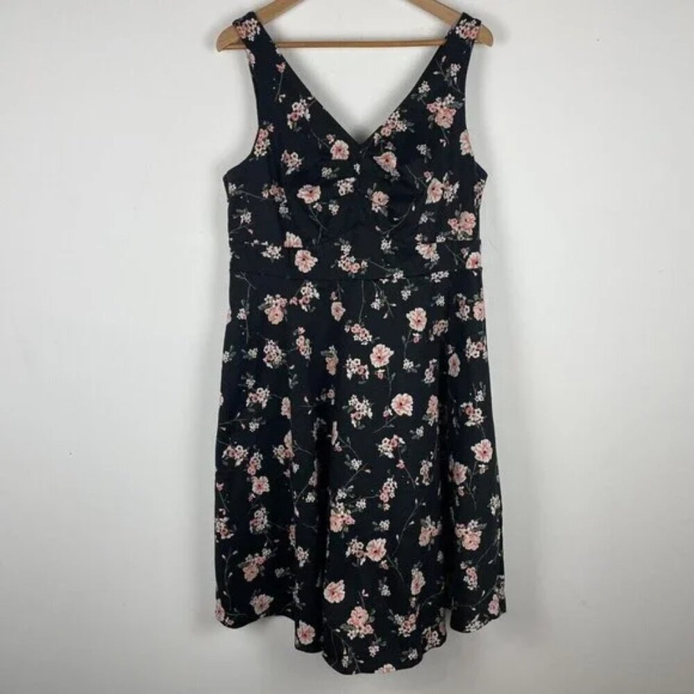 Torrid Special Occasion Floral Pink Flowers Dress​​ - Picture 3 of 9